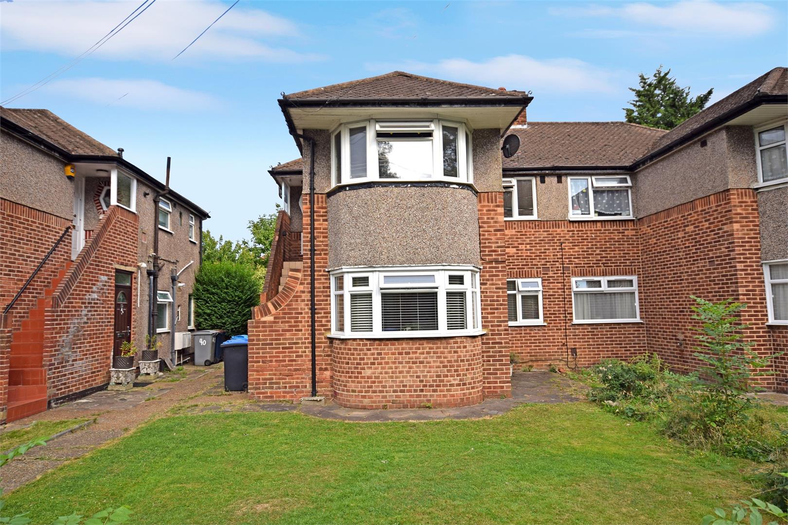 Fernwood Avenue, Wembley